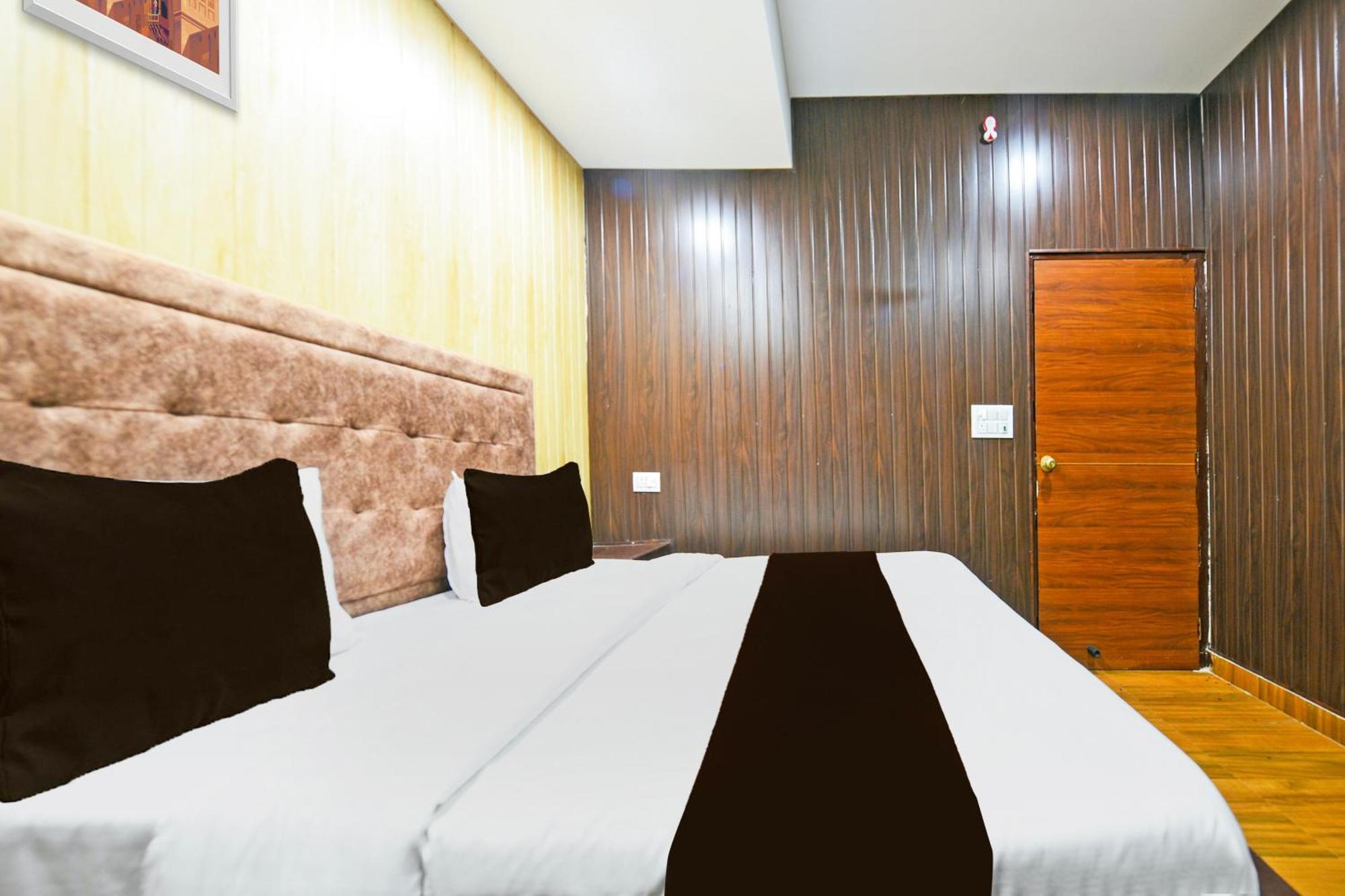 Hotel O Lavish Faridabad Exterior foto